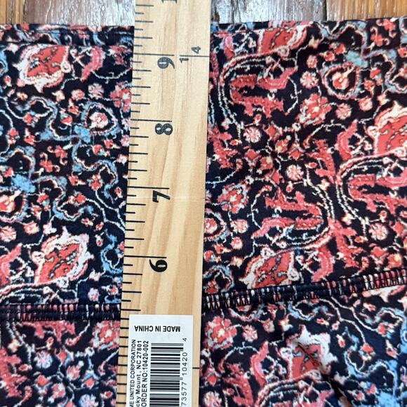 Athleta Leggings Chaturanga Capri Multicolor Size M Gym Yoga - Picture 4 of 8